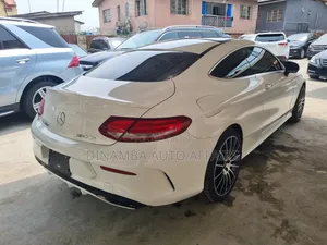 Mercedes-Benz C300 Sport 4Matic Sedan AWD (2.0L 4cyll 7A) 2016 White