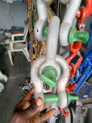 1 1/2" Steel - 17 Ton Anchor Shackle.