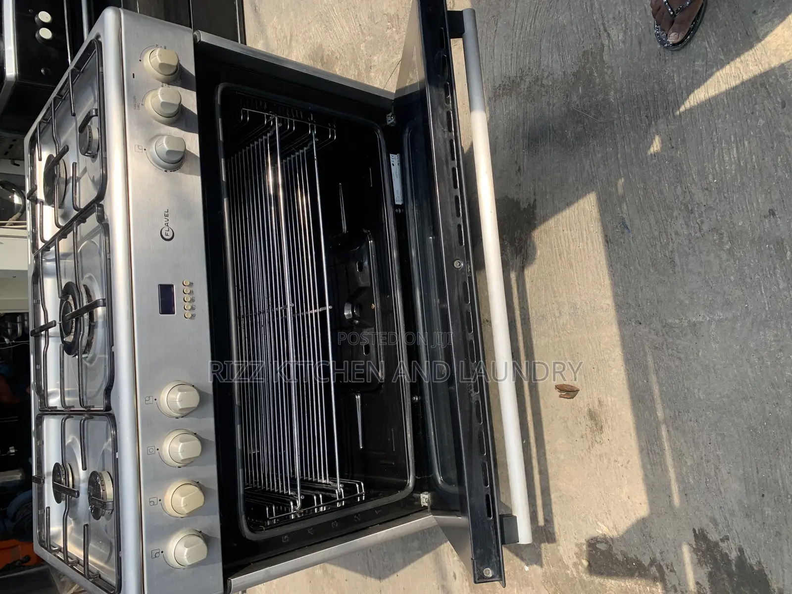 Five Burner Gas Cooker