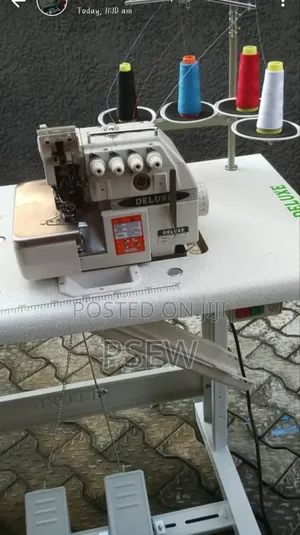 Photo - Deluxe Overlock