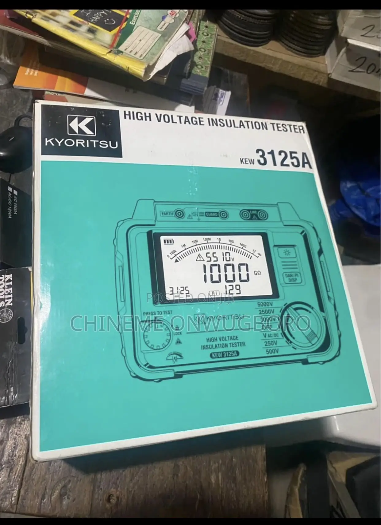 High Voltage Measuring Insulator