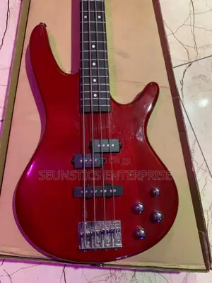 Quality Ibanez GSR200 TR Four String Bass Guitar