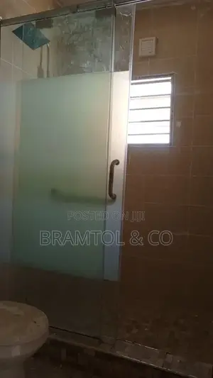 2bdrm Block of Flats in Idu Industrial for rent