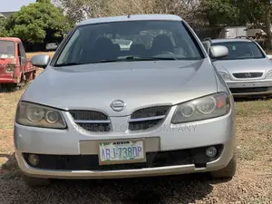 Photo - Nissan Almera 2005 Silver