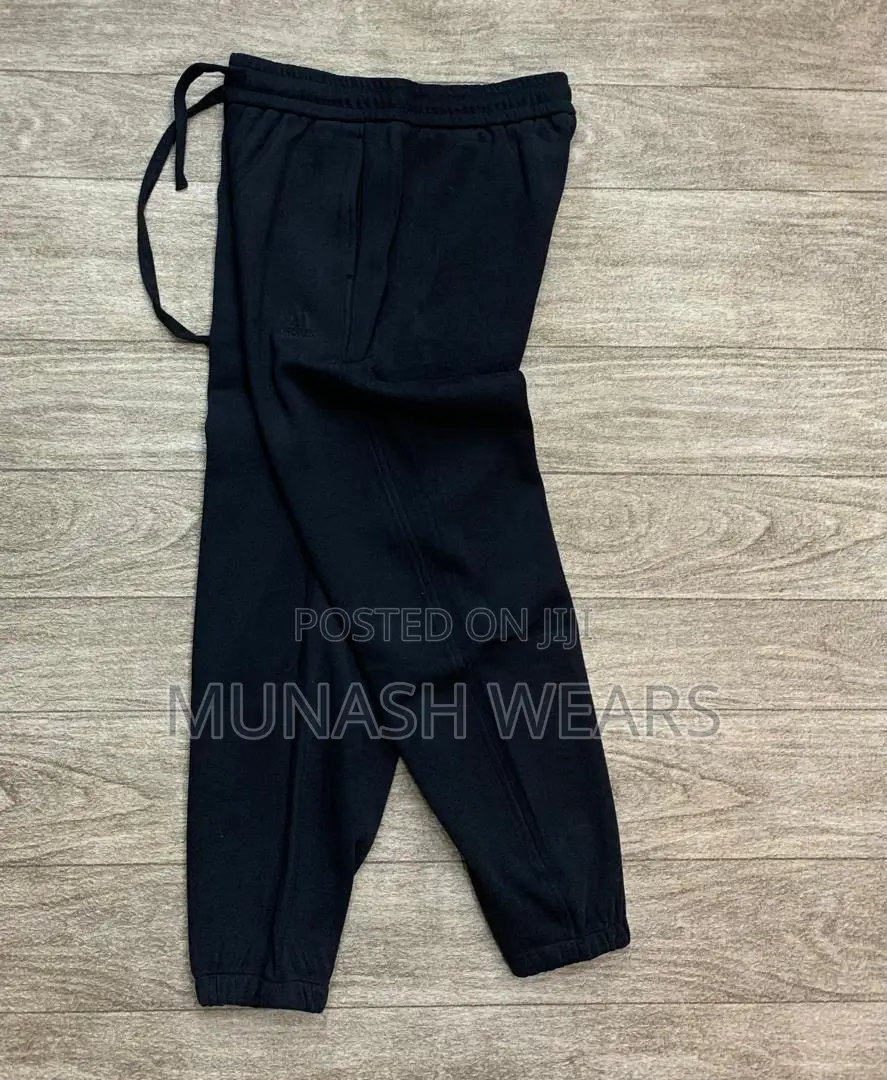 Men Classic Joggers Collection