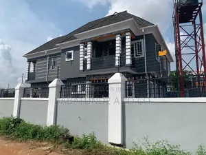 3bdrm Duplex in Akoto Estate, Akala for sale