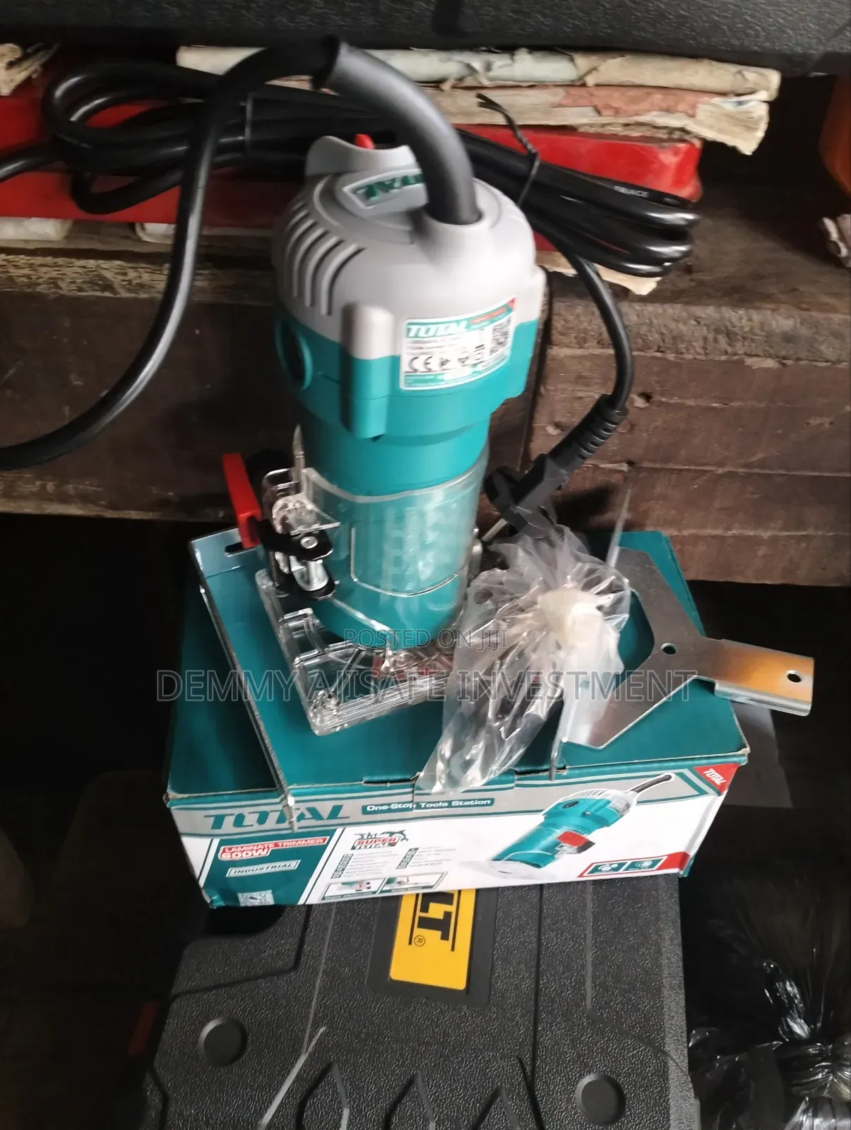 Total Laminate/Edge Trimmer