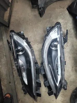 Light Chrysler 200 2015