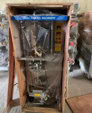 Automatic Pure Water Packaging Machine (Dinglin).