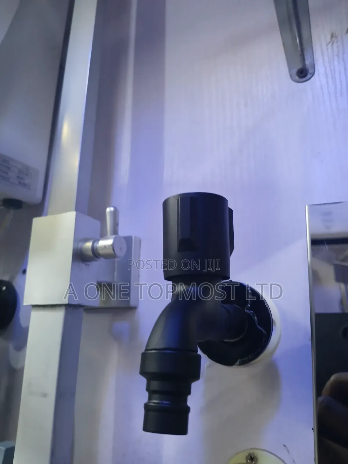 Wall Tap (Bucket)