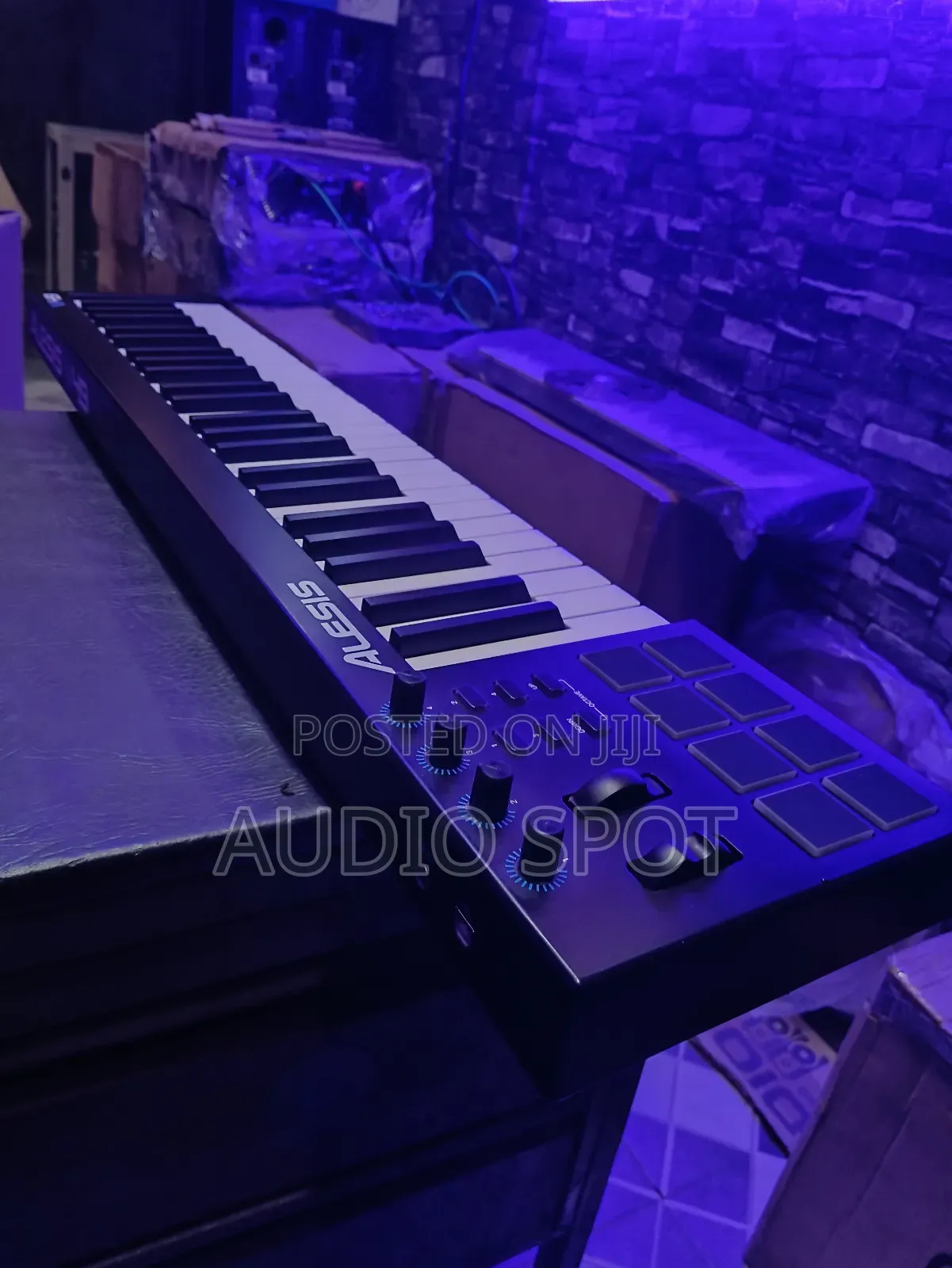 ALESIS V49 USB Midi Keyboard Controller