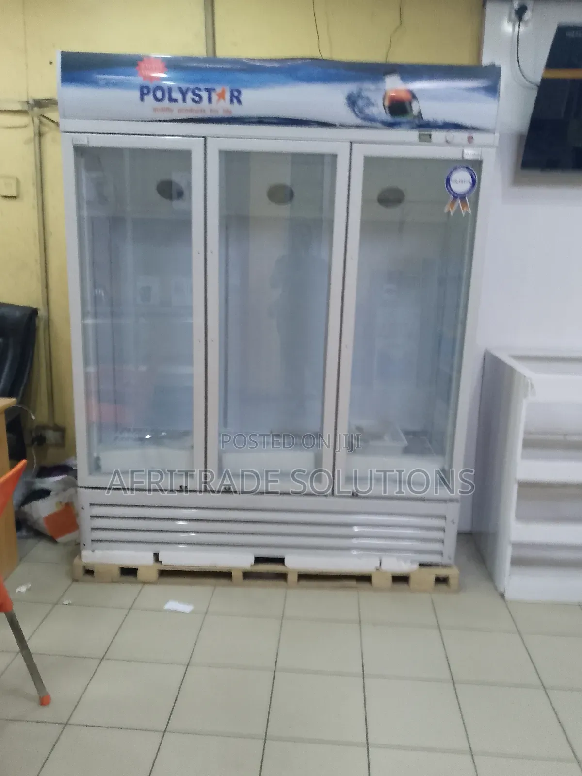 User-Friendly Polystar Showcase Refrigerator