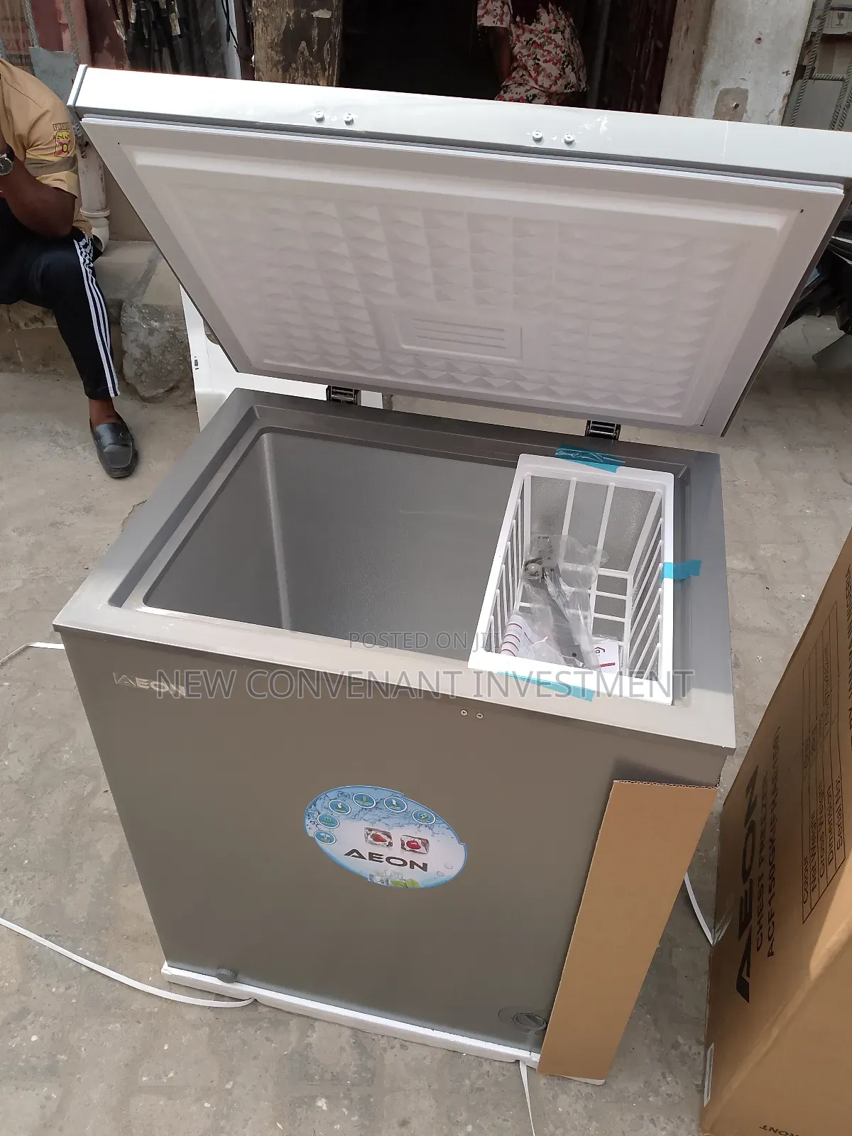 Original AEON Freezer 150liters Model Acf150gk