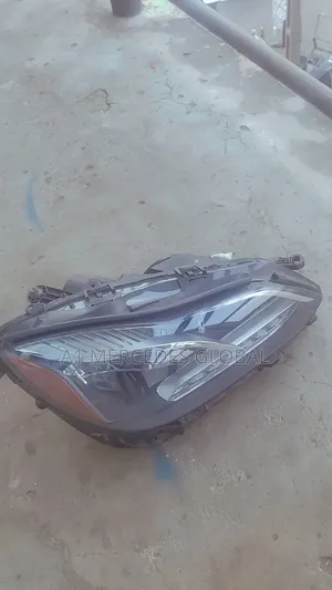 Mercedes-Benz E350 W212 Tokunbo Headlight 2013