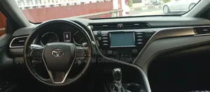 Toyota Camry 2019 Silver