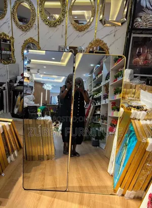 Quality And Imported Standing Mirror With Good Quality