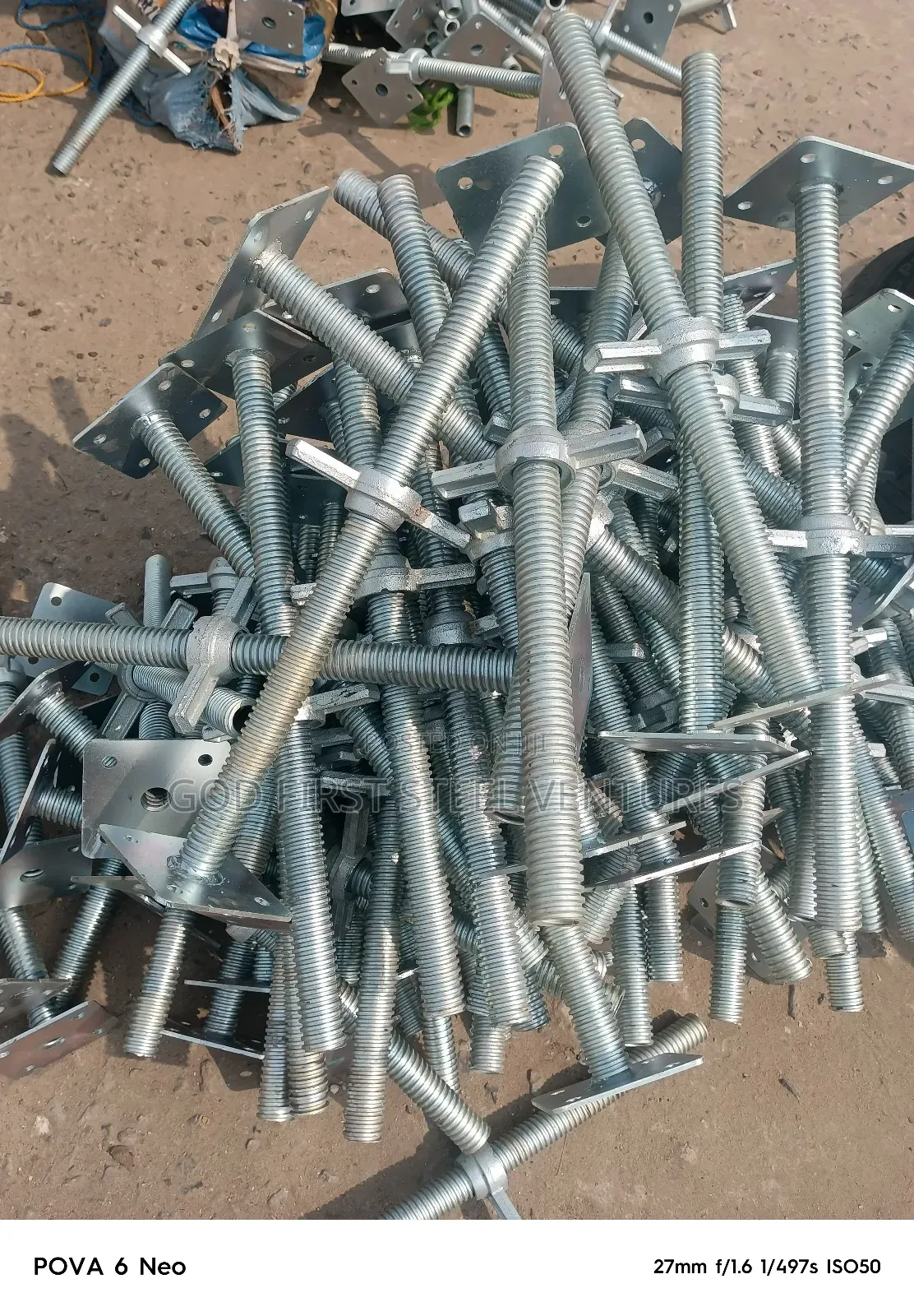 Base Jack Galvanized