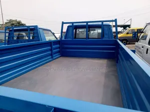 Mitsubishi Delica 2012 Blue