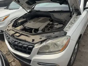 Mercedes-Benz M Class 2015 White