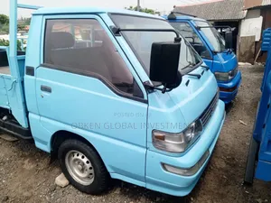 Mitsubishi Delica