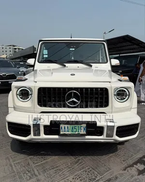 Mercedes-Benz G-Class 2010 White