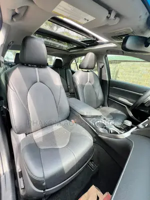 Toyota Camry XSE FWD (2.5L 4cyl 8AM) 2018 Burgundy