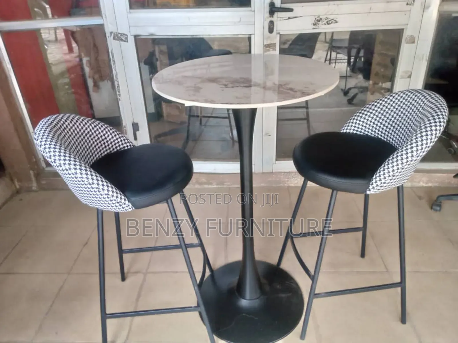 Bar Stools With Rest Back