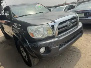 Toyota Tacoma Double Cab V6 2010 Gray