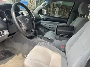 Toyota Tacoma Double Cab V6 2010 Gray
