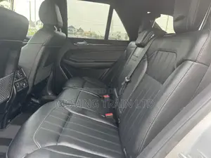 Mercedes-Benz GLE-Class GLE 350d 4MATIC 2017 Silver