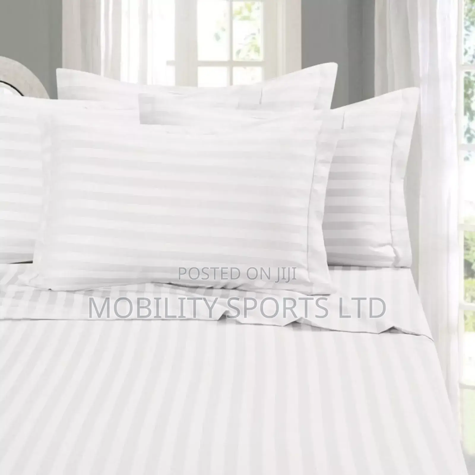 Duvet, Bedsheet With Pillows (Combo)