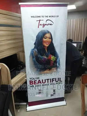 Roll Up Banner (Big Base)