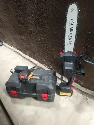 Bossman Chainsaw Machine Cordless