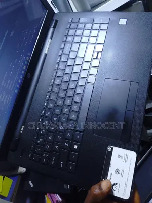 Laptop HP 250 G6 4GB Intel Core I3 HDD 320GB