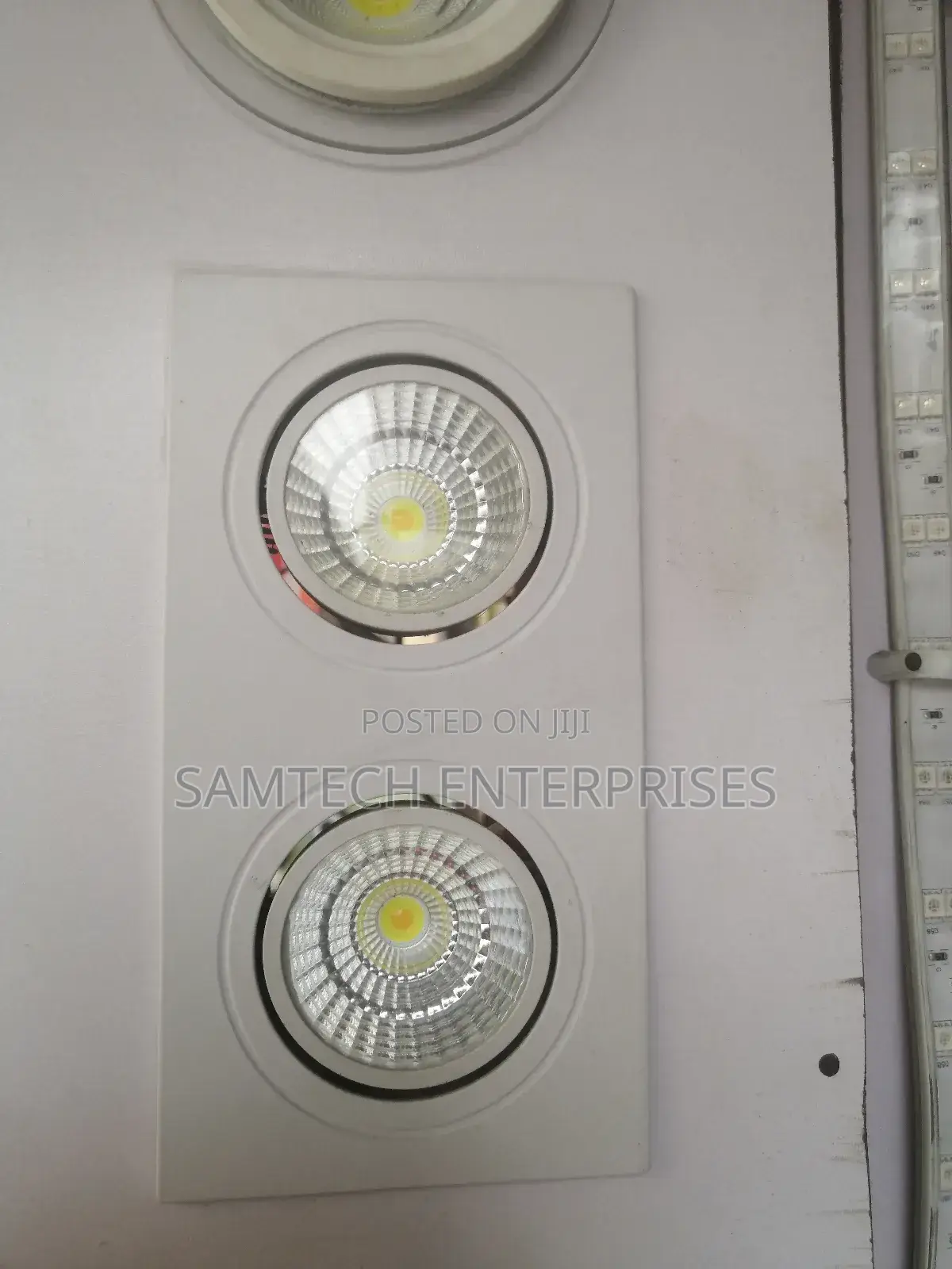 Double Bulb Led Pop Light