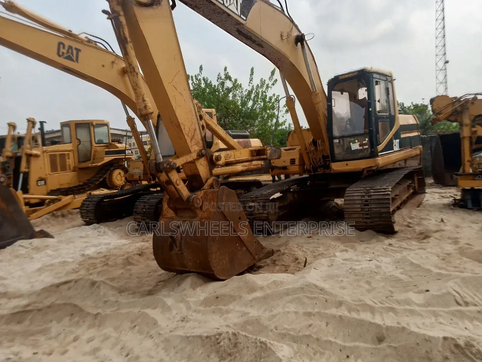 320BL Excavator Foreign Used