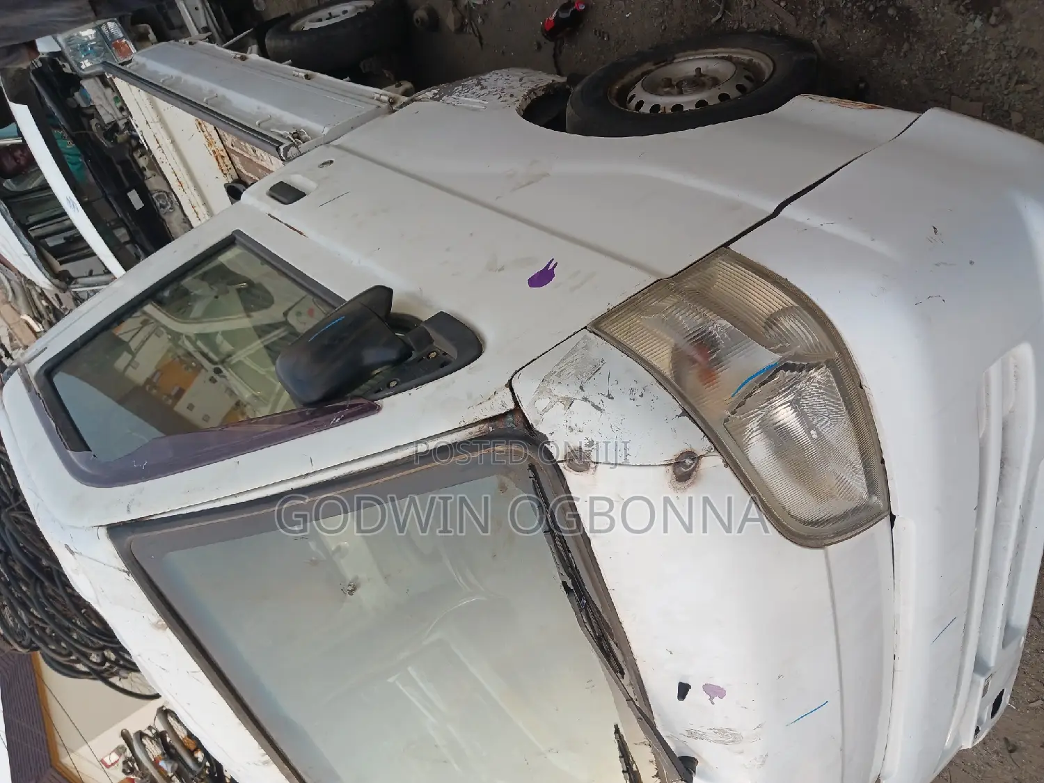 Daihatsu Hijet 2010 White