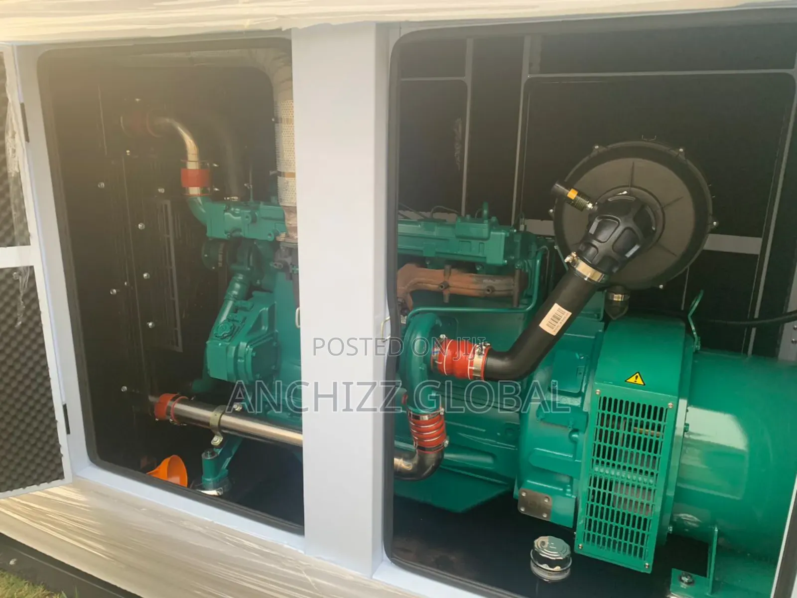 Perkins Diesel Generator 250kva Soundproof