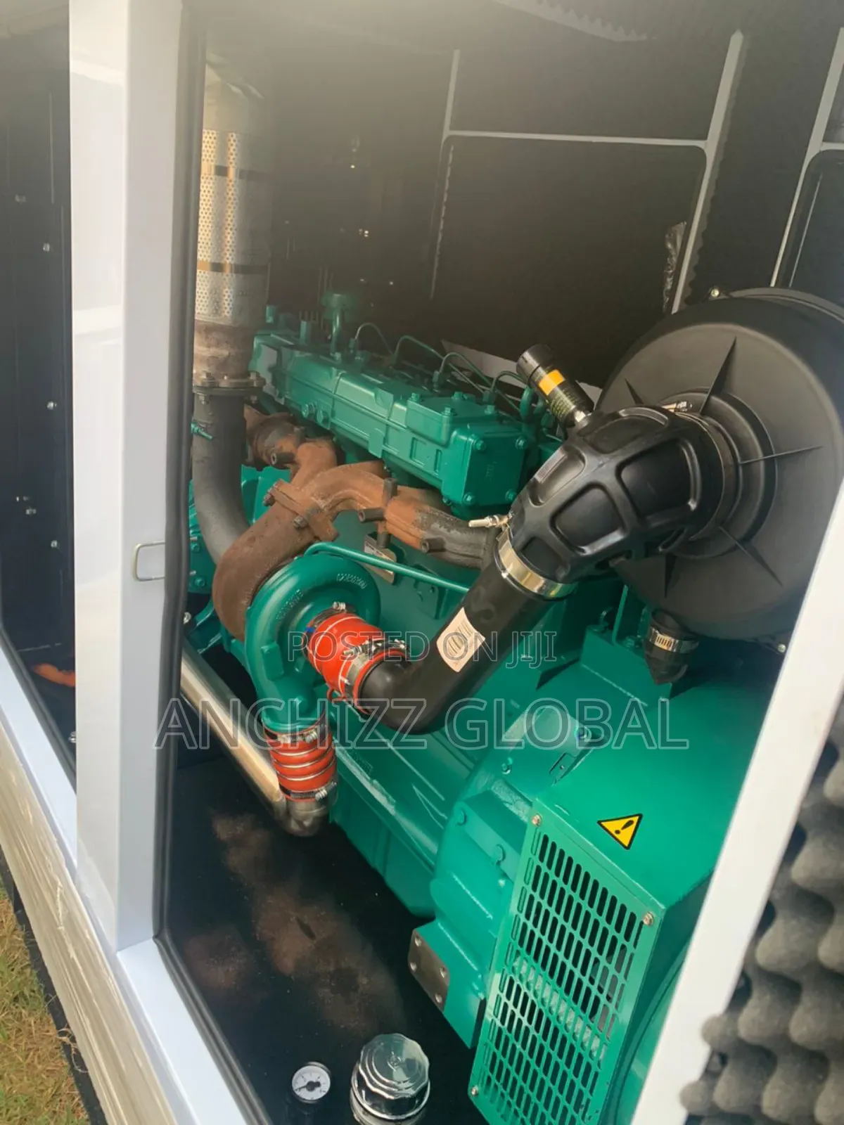 Perkins Diesel Generator 250kva Soundproof