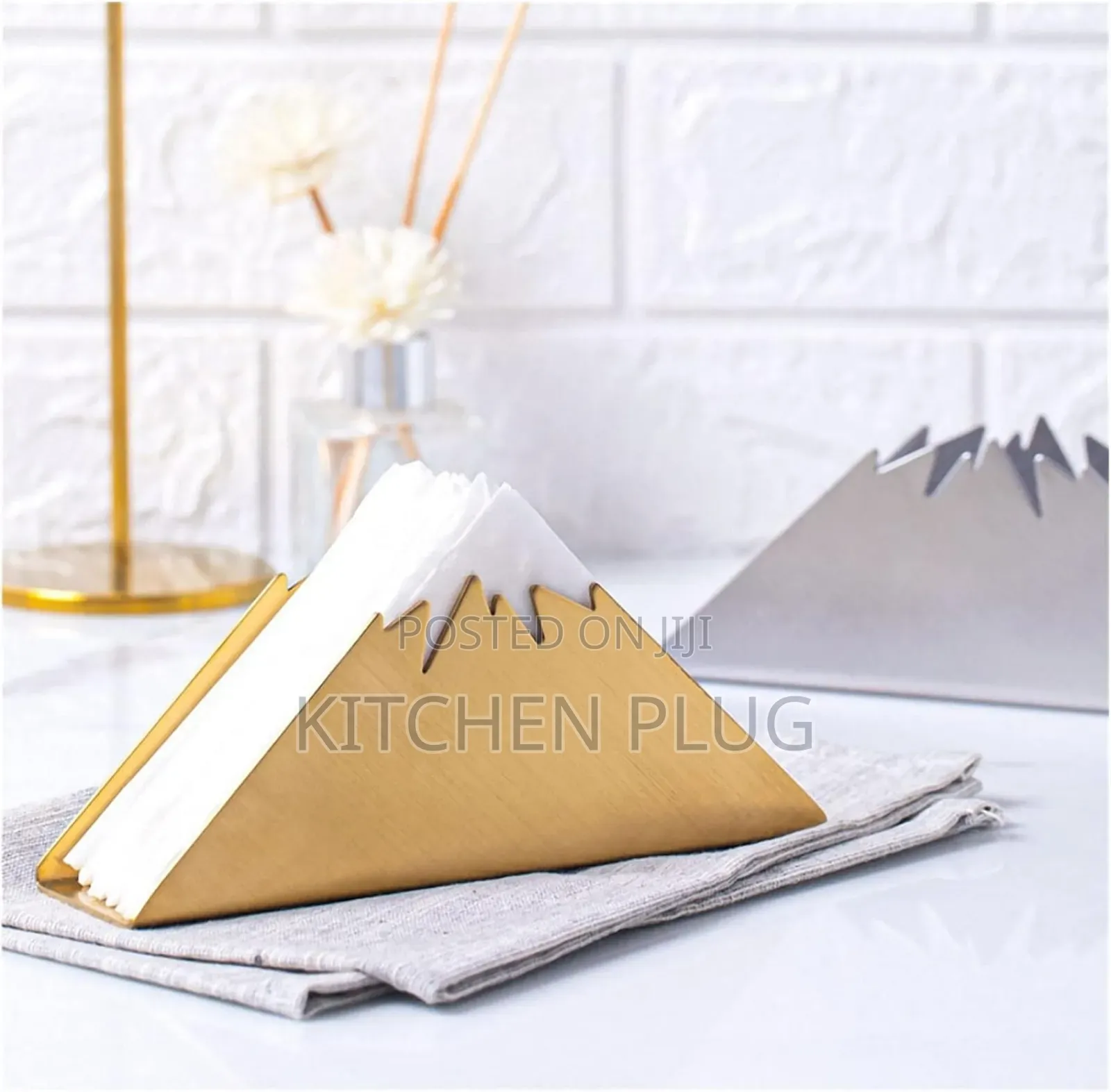 Tissue Box Holder Triangular Paper Towel Holder