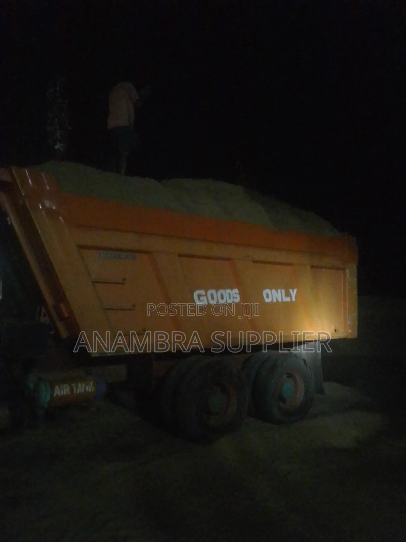 Sharp Sand and Chippings Stone