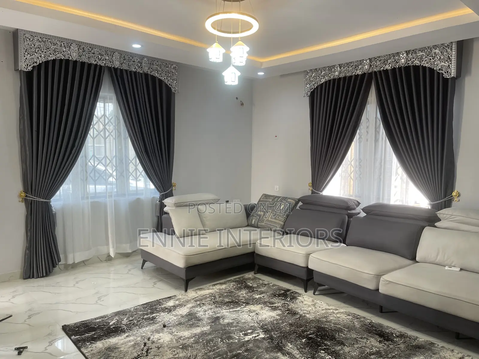 Curtains and Window Blinds
