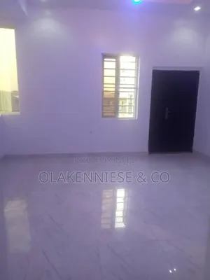 2bdrm Block of Flats in Awolowo for sale