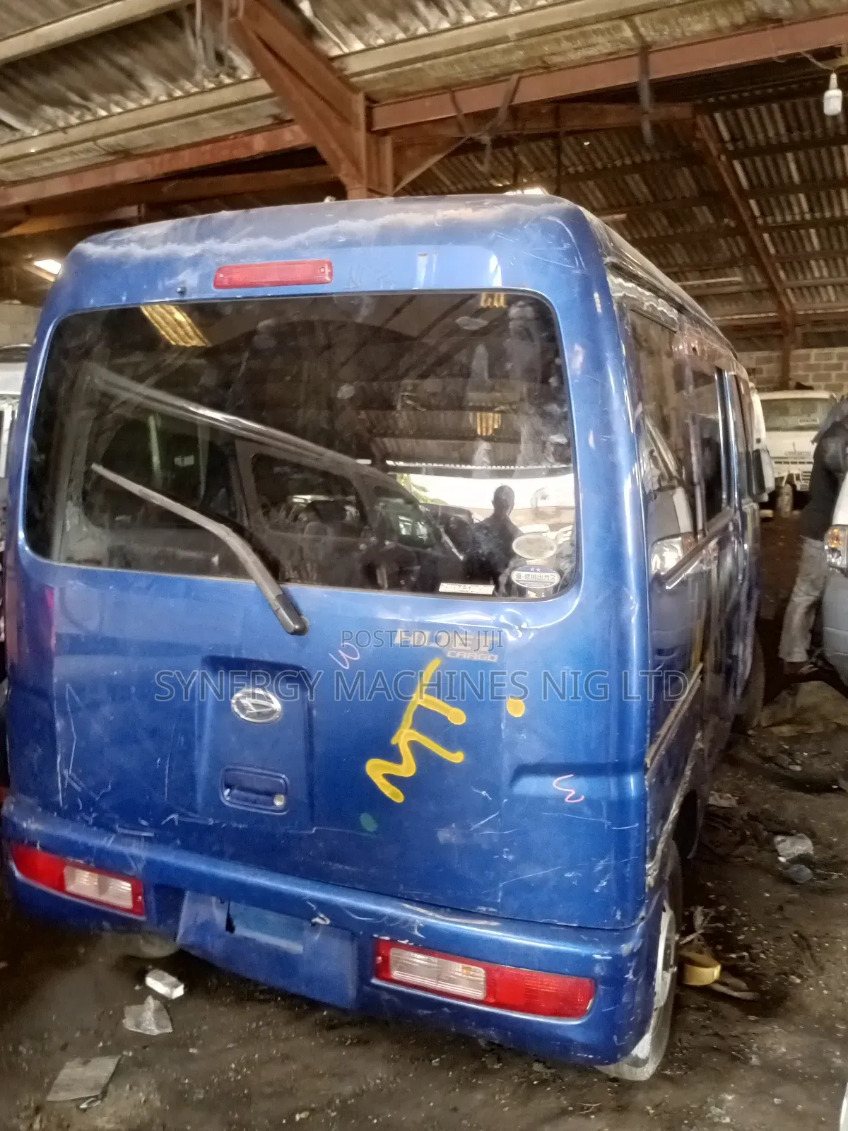 Daihatsu Hijet 2020 Blue