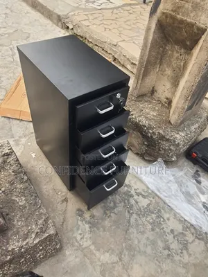 Metal Slim Mobile Drawer With 5 Drawer Row