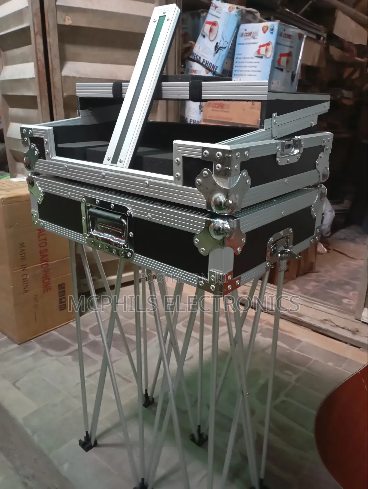 Dj Controller Flight Casing And Stage Stand