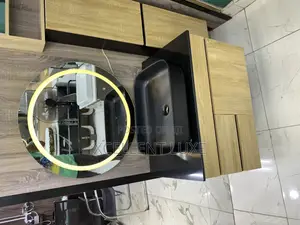 Cabinet Basin