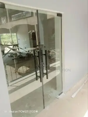 Entrance Swing Door Oo3