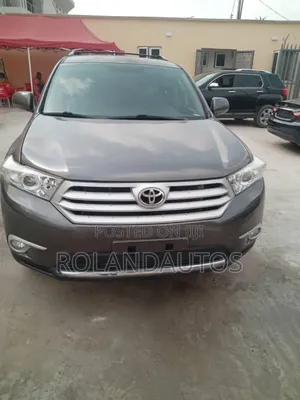 Toyota Highlander 2012 Gray