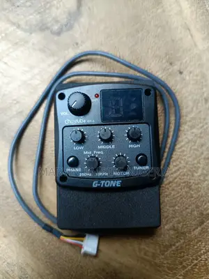G-Tone Acoustic Guitar Preamp Gt-4 3-Band Eq Led Tuner Black